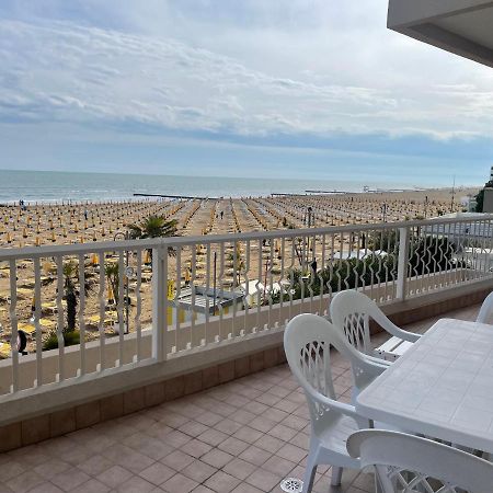 Fronte Mare-Residence Union 9 Lido di Jesolo Eksteriør billede