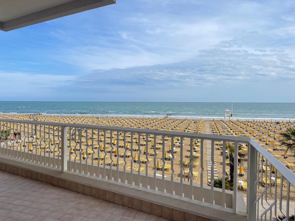 Fronte Mare-Residence Union 9 Lido di Jesolo Eksteriør billede