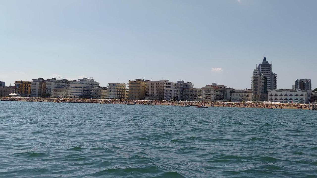 Fronte Mare-Residence Union 9 Lido di Jesolo Eksteriør billede