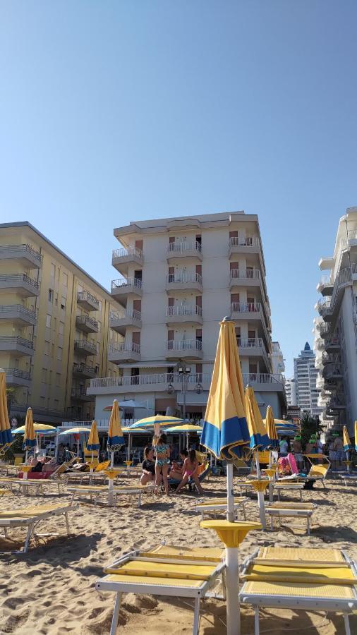 Fronte Mare-Residence Union 9 Lido di Jesolo Eksteriør billede